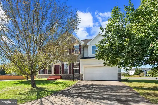 10853 King Nobel Ln, Bealeton, VA 