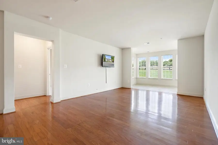 6704 Holly Farm Ln, Warrenton, VA  - #3