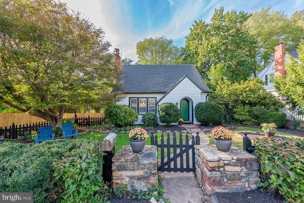 222 Locust St, Warrenton, VA 20186 - #1