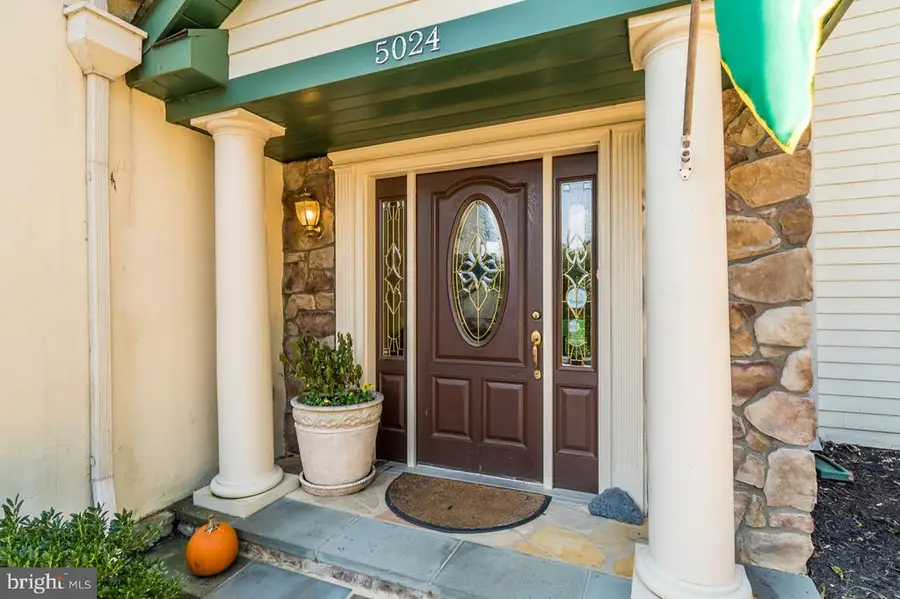 5024 Leeds Manor Rd, Hume, VA  - #3