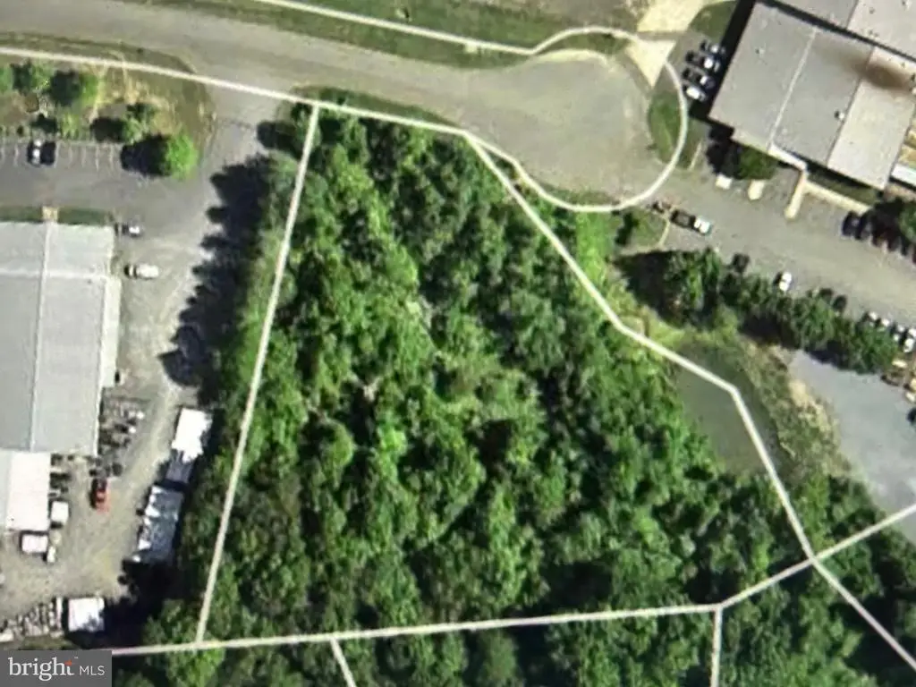 710 Industrial Rd, Warrenton, VA 20186 - #1