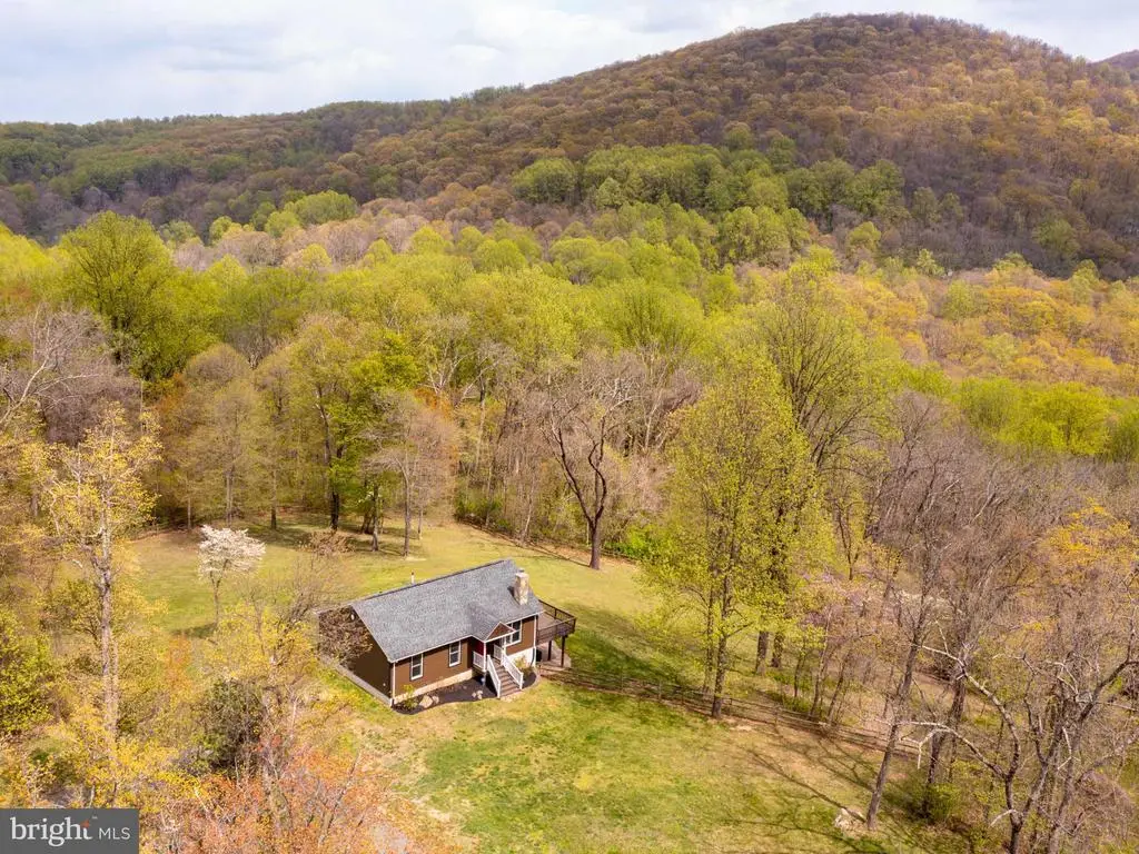 3998 Hidden Valley Ln, Linden, VA  - #1