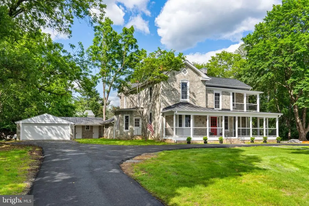 105 Washington St E, Remington, VA 22734 - #1