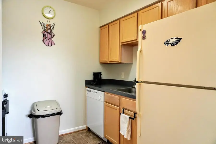 635 Waterloo Rd, Warrenton, VA 20186 - #3