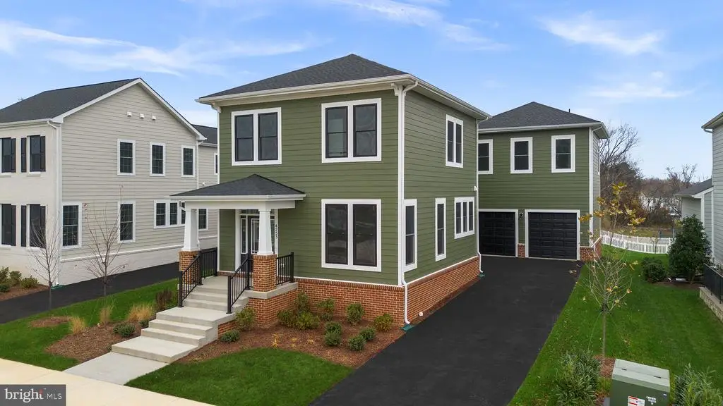 4253 Manor Dr, Marshall, VA  - #1