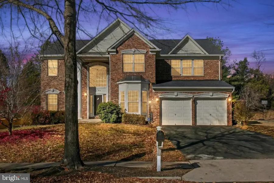 156 Meadowview Ln, Warrenton, VA 20186 - #2