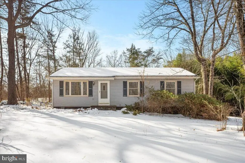 10090 Tyler Ln, Midland, VA  - #1