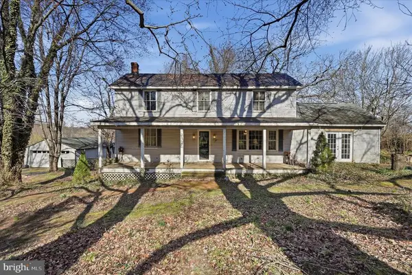 3863 Rectortown Rd, Marshall, VA 