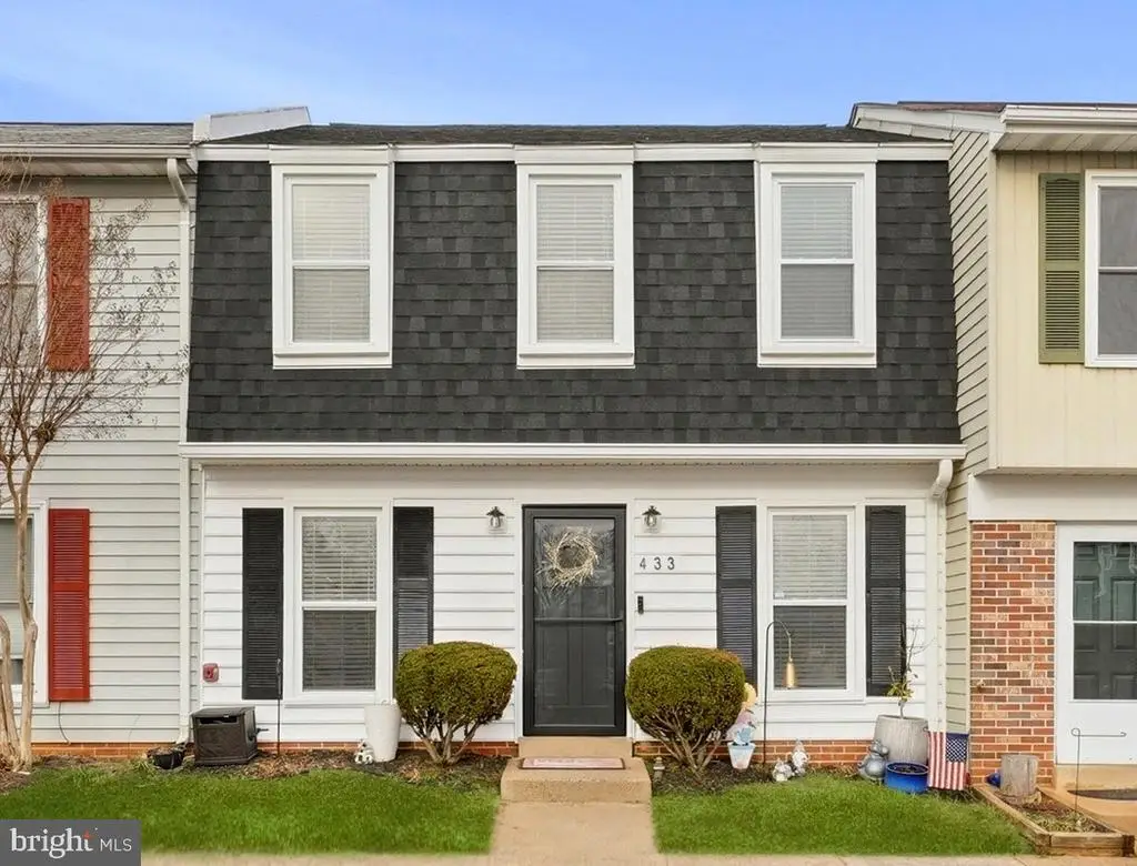 433 Ridge Ct, Warrenton, VA 20186 - #1