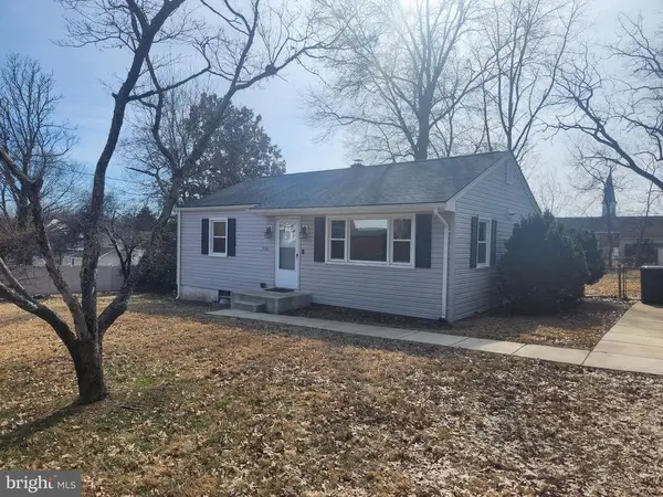 200 Bowen St E, Remington, VA 22734