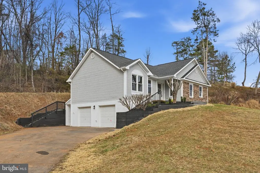 6233 Ridge Ln, Warrenton, VA  - #1