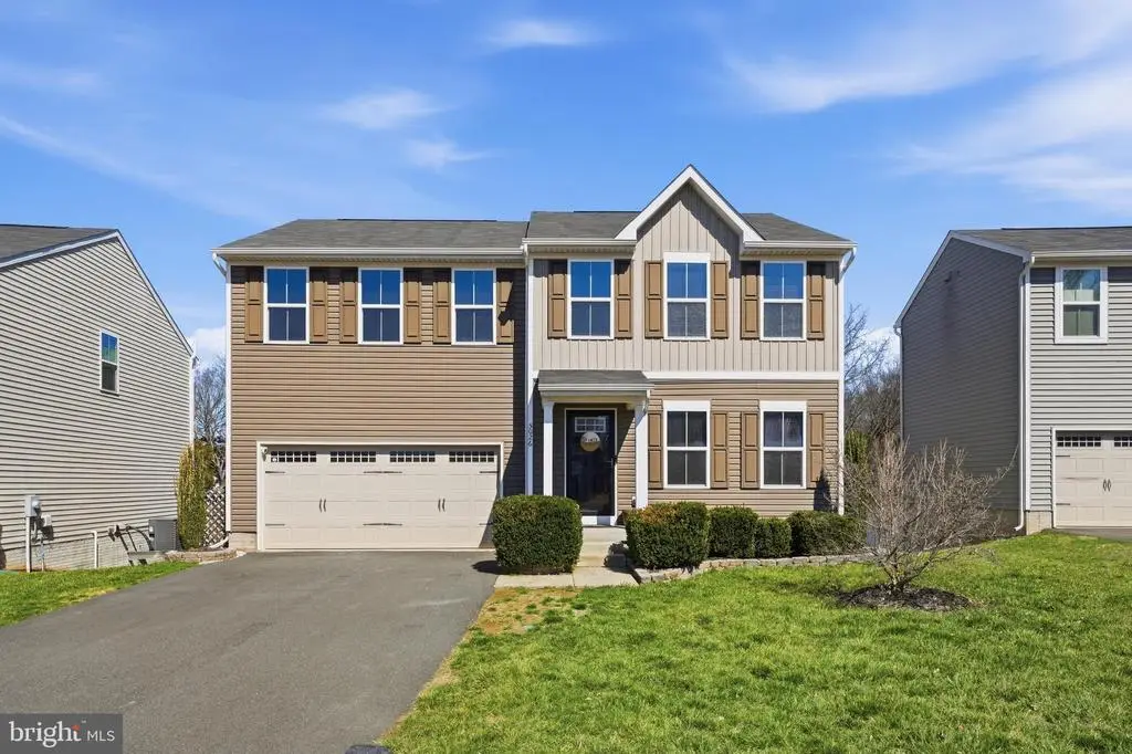 5026 Godwins Landing Dr, Remington, VA 22734 - #1