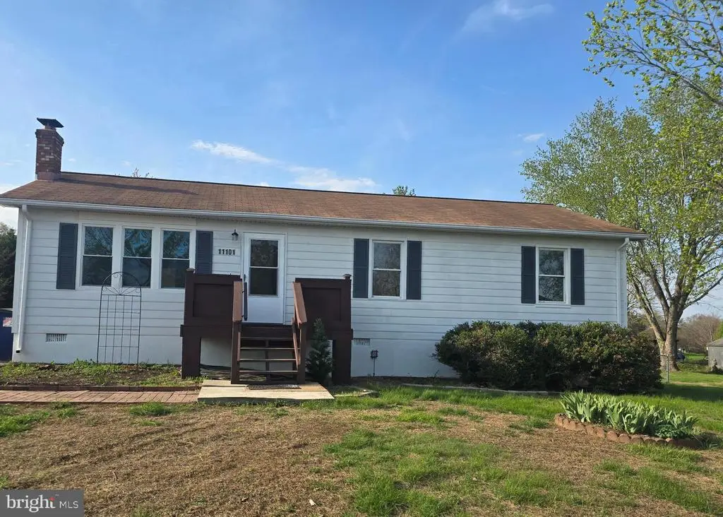 11101 Crest Ln, Bealeton, VA 22712 - #1