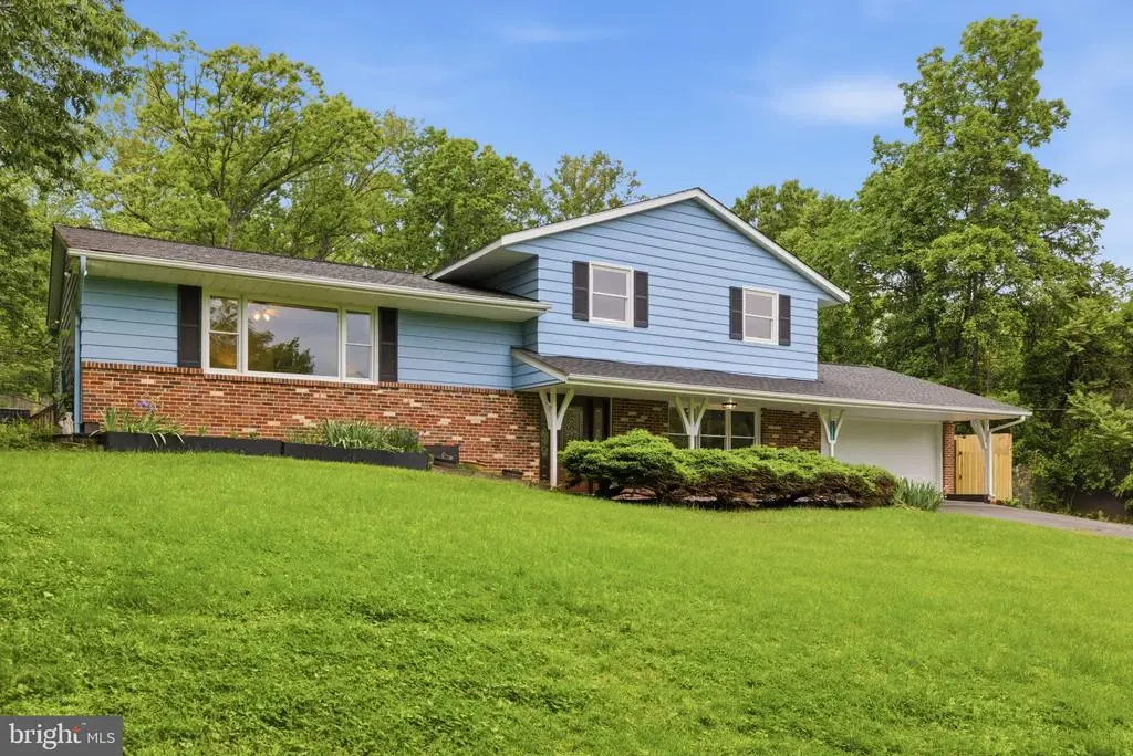 7338 Stuart Cir, Warrenton, VA 20187 - #1
