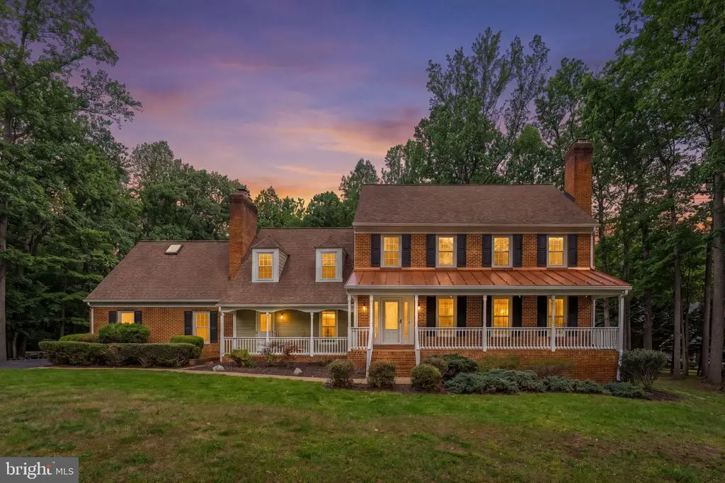 6026 Finchingfield Rd, Warrenton, VA  - #1