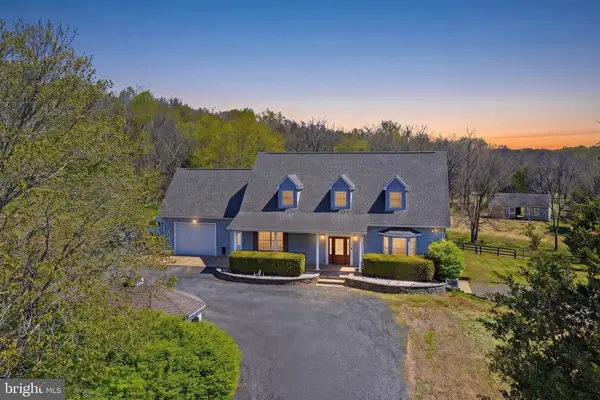 9571 Foxville Rd, Warrenton, VA 20186