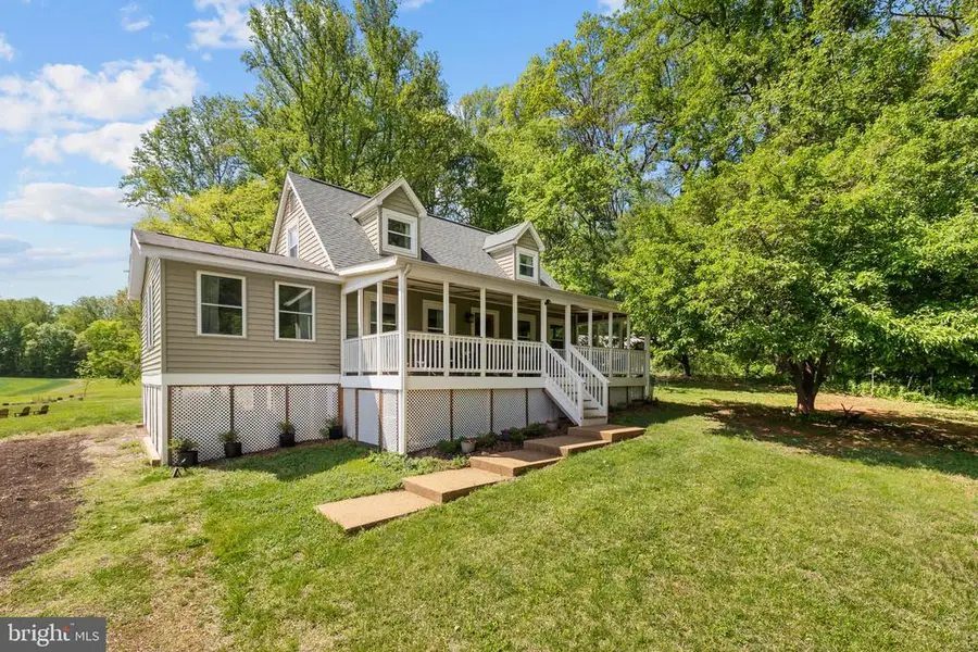 10444 Willowspring Ln, Warrenton, VA 20186 - #2