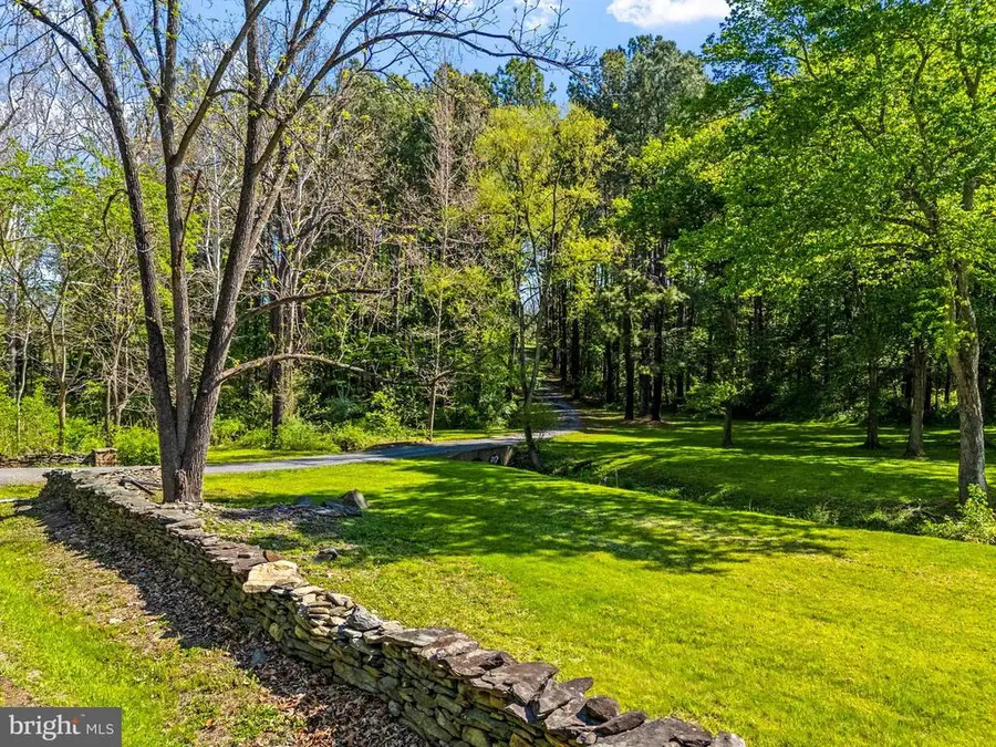 3079 Halfway Rd, The Plains, VA 20198 - #3