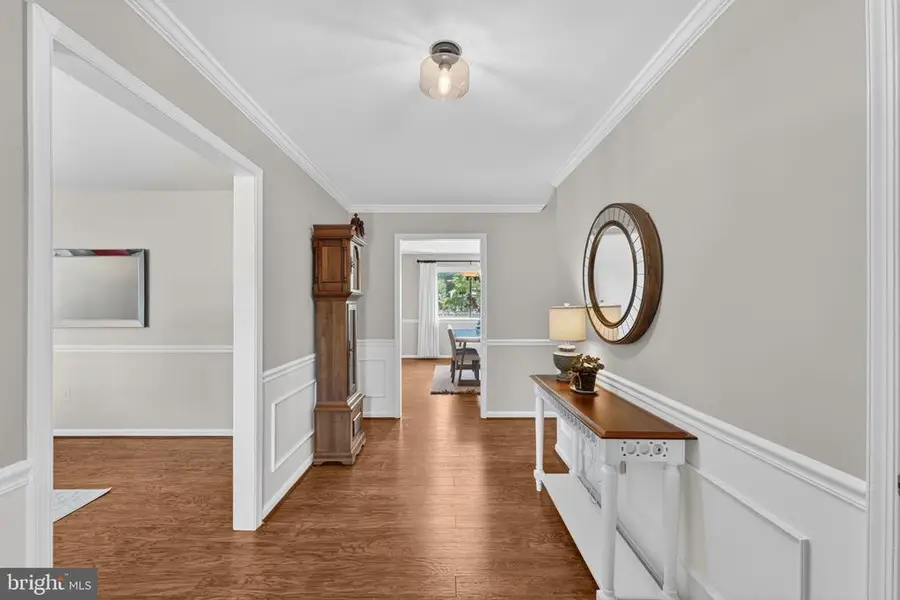 7933 Cooks Ct, Warrenton, VA 20186 - #2