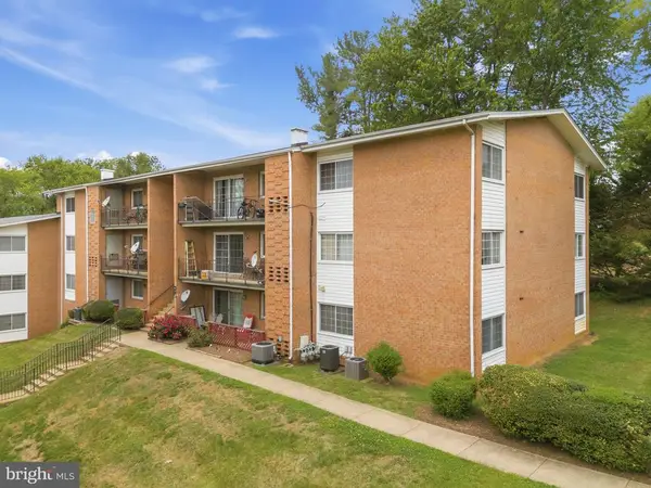 635 Waterloo Rd, Warrenton, VA 20186