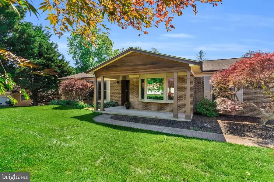 7245 King William St, Warrenton, VA 20187 - #3