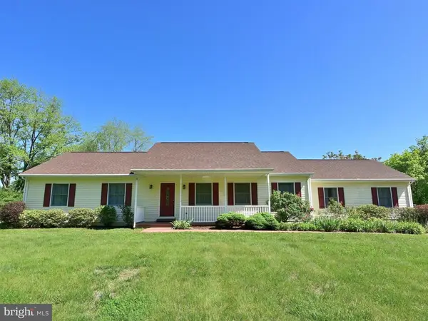 9597 Routts Hill Rd, Warrenton, VA 20186