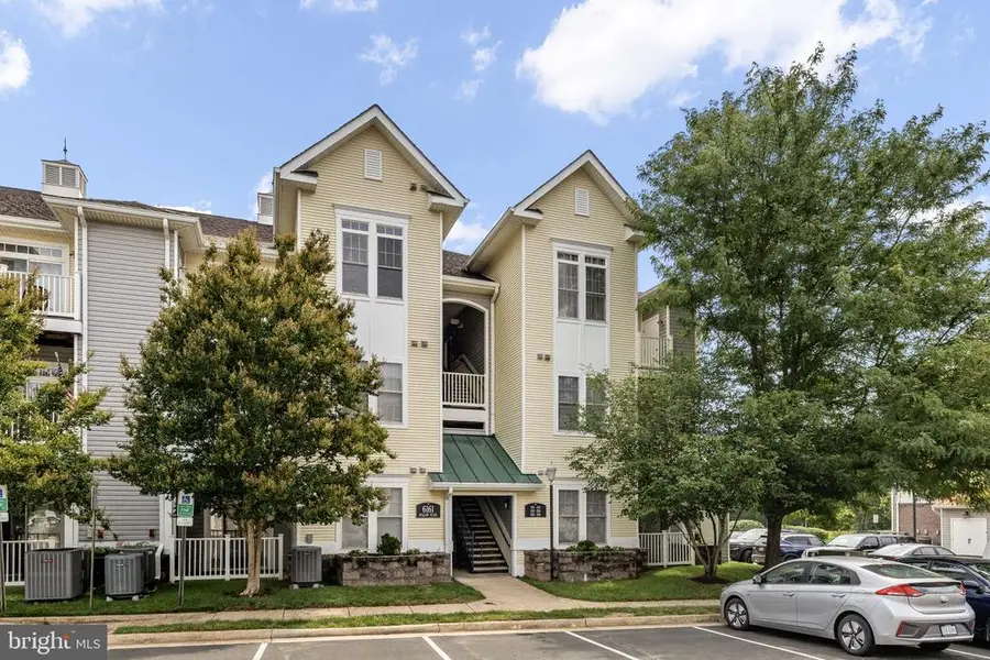 6161 Willow Pl, Bealeton, VA 22712 - #2