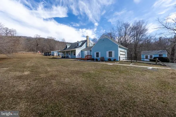 165 Brokenback Mountain Rd, Free Union, VA 22940