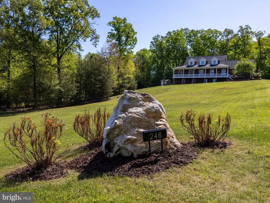 246 Lawsons Farm Cir, Ruckersville, VA 22968 - #2