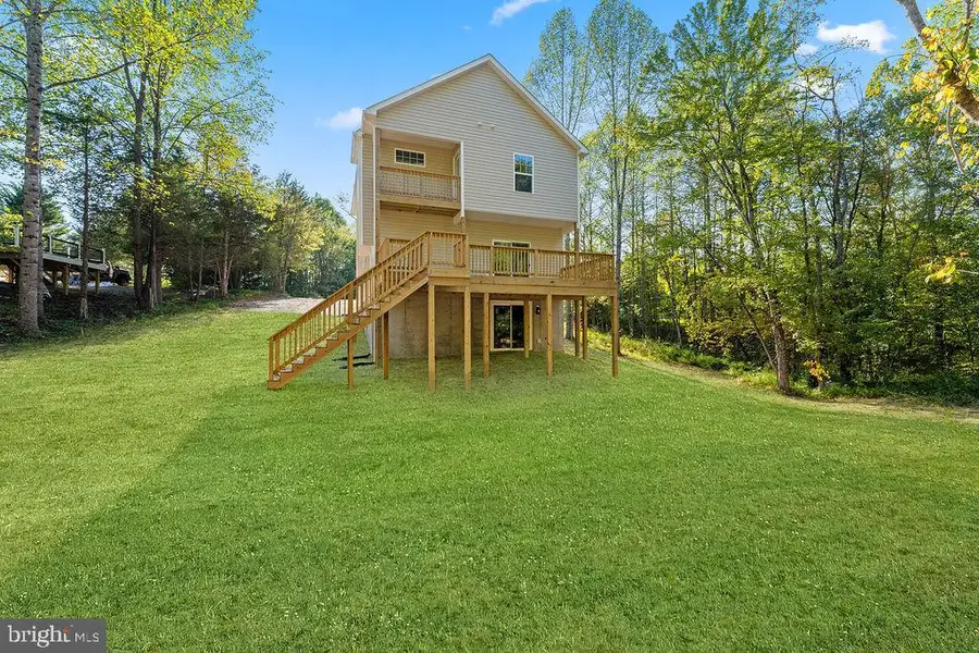 546 Paddock Ln, Louisa, VA 23093 - #2