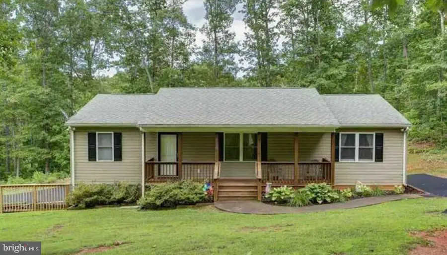 804 Chestnut Ave, Mineral, VA 23117 - #3