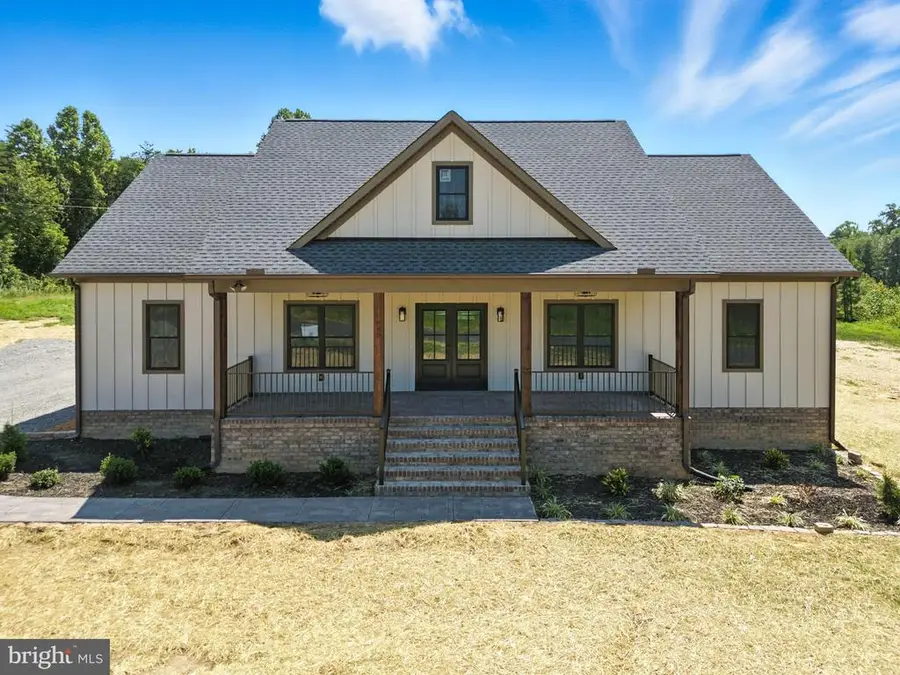 885 Buckners Ln, Mineral, VA 23117 - #2