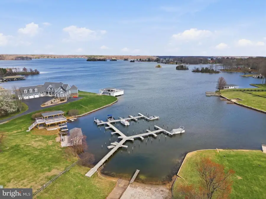 25 Tara Woods Dr, Bumpass, VA 23024 - #2