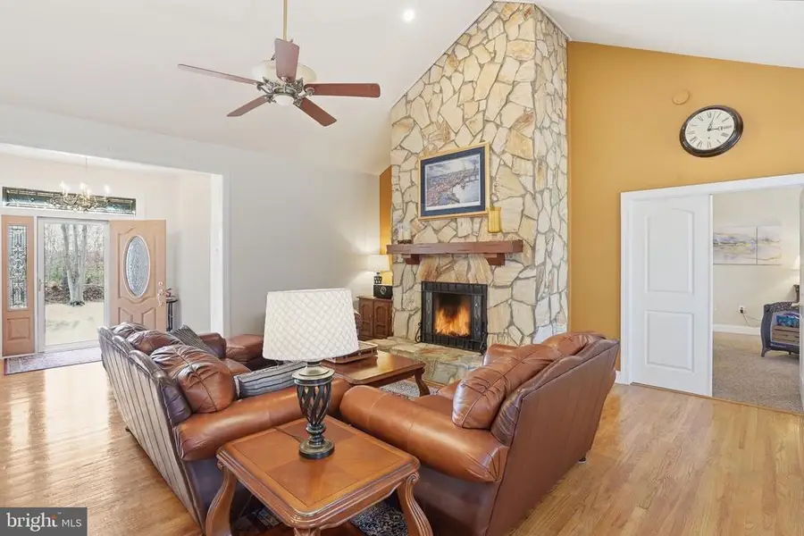 25 Tara Woods Dr, Bumpass, VA 23024 - #3