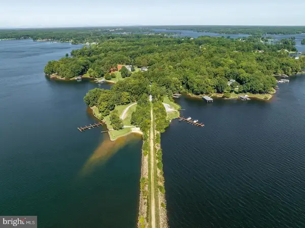 154 Becky Ct, Bumpass, VA 23024