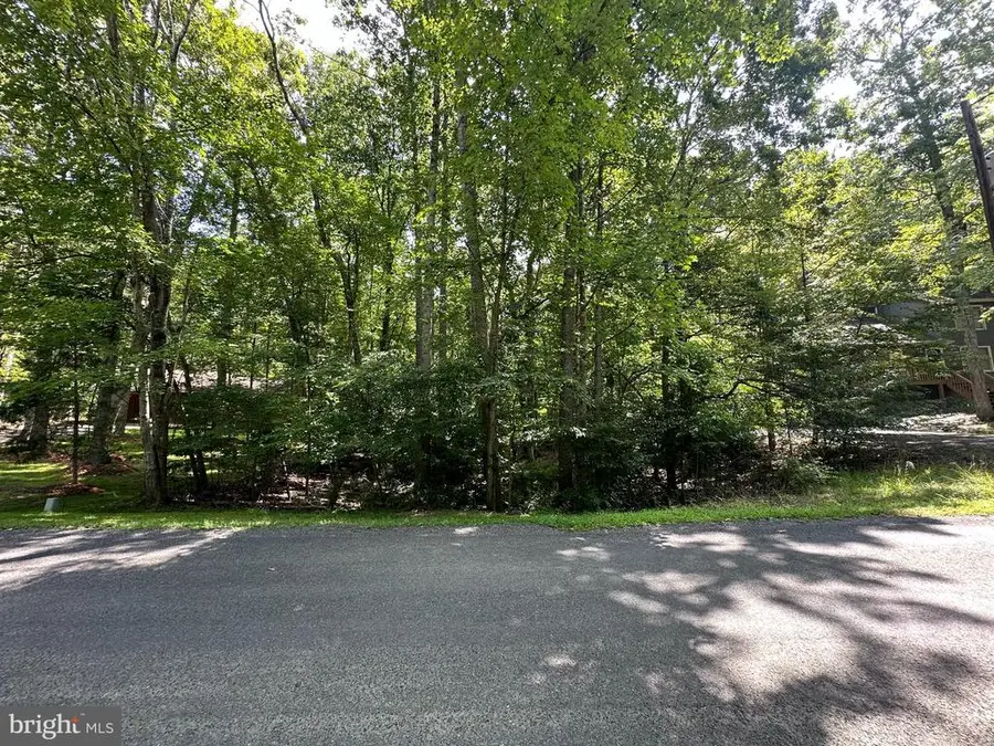 135 Monticello Cir, Locust Grove, VA 22508 - Image #2