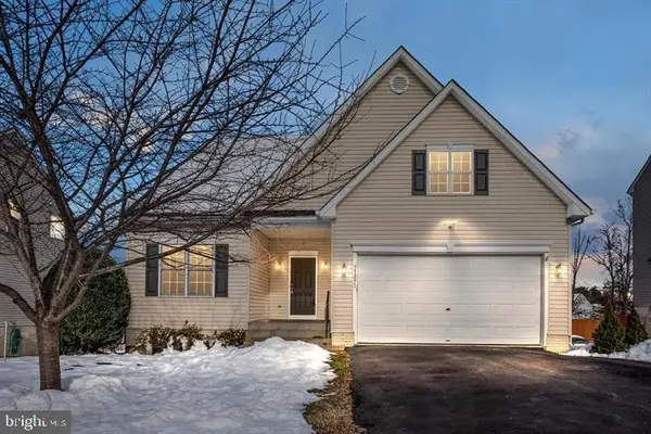 35291 Gosling Ln, Locust Grove, VA 22508