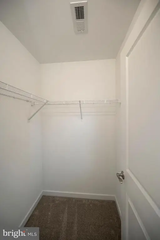 112 Butler Cir, Locust Grove, VA 22508