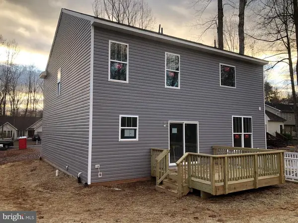 111 Butler Cir, Locust Grove, VA 22508