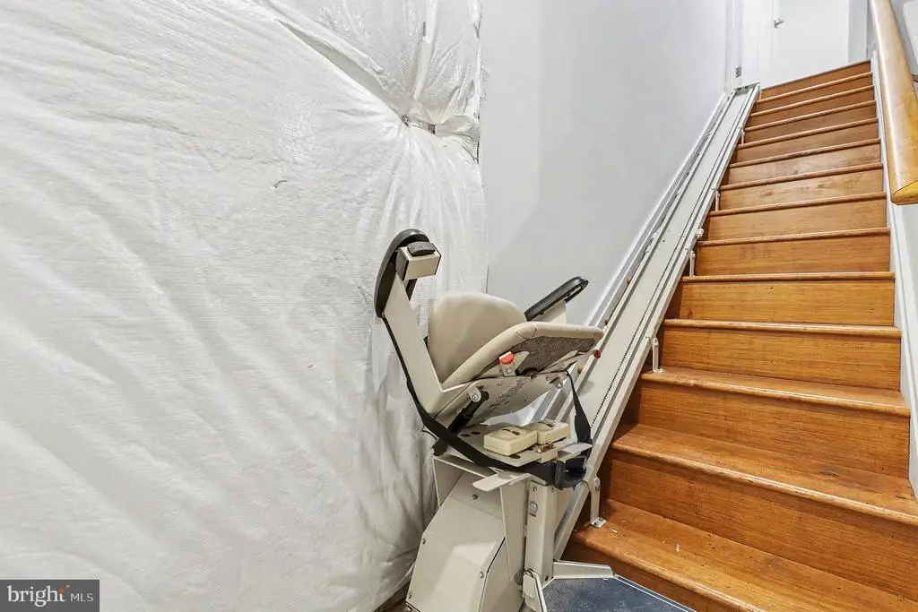 3611 Twin Lake Blvd, Locust Grove, VA 22508 - Image #1