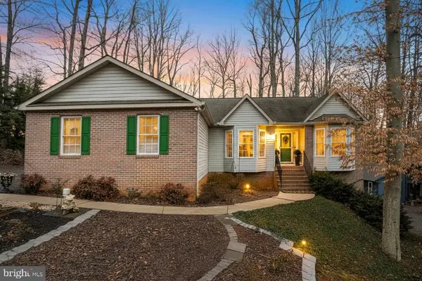 2203 Lakeview Pkwy, Locust Grove, VA 22508