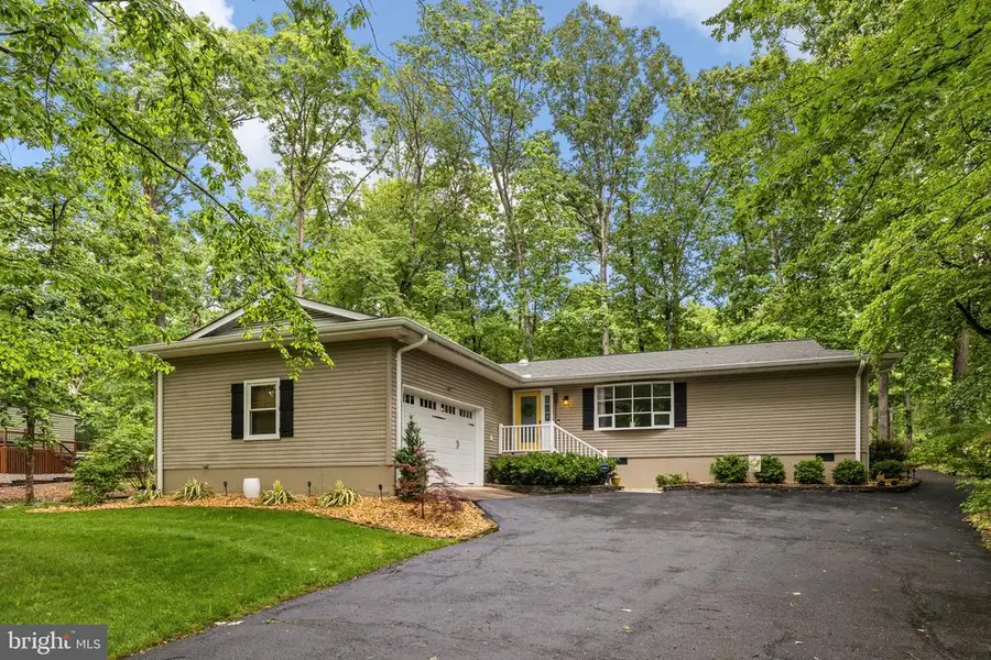 208 Sand Trap Ln, Locust Grove, VA 22508 - #2