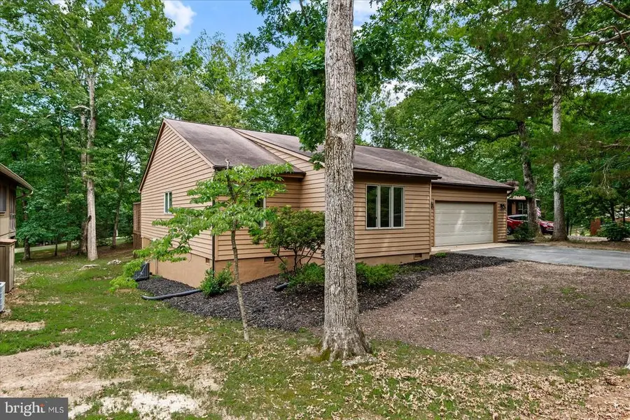 705 Mt Pleasant Dr, Locust Grove, VA 22508 - #3
