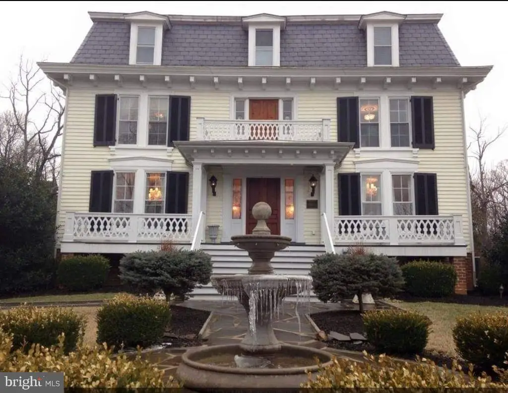 236 Caroline St, Orange, VA 22960 - #1