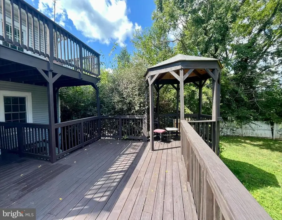 115 Page St E, Luray, VA 22835 - Image #3