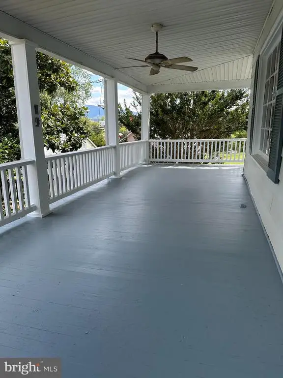 422 Mechanic St, Luray, VA 22835 - Image #3