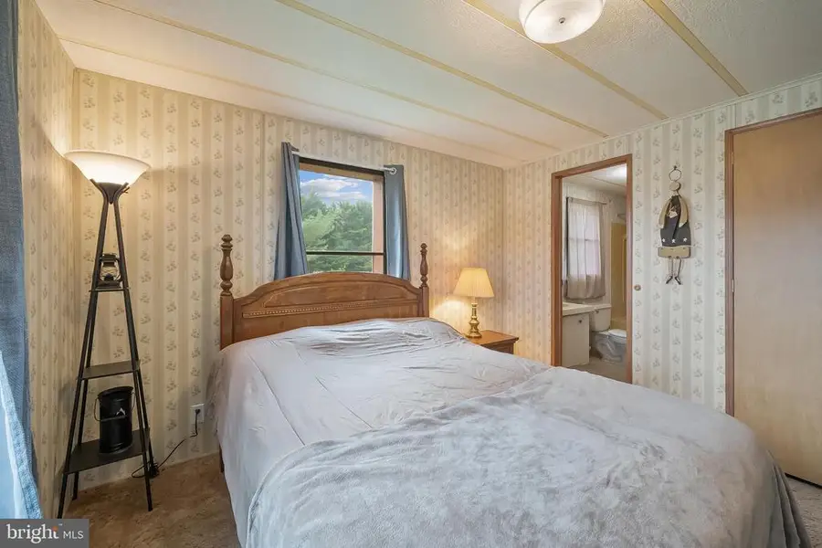 268 Shenandoah Dr, Luray, VA 22835 - Image #3