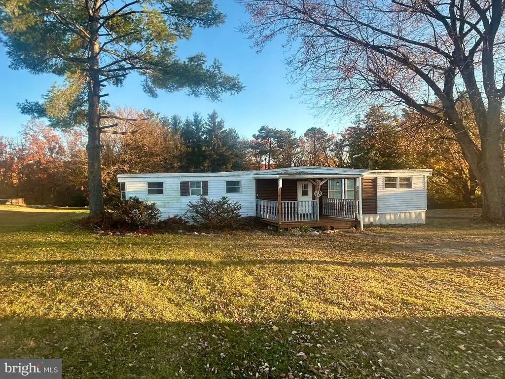 242 Trenton Ave, Shenandoah, VA 22849 - Image #1