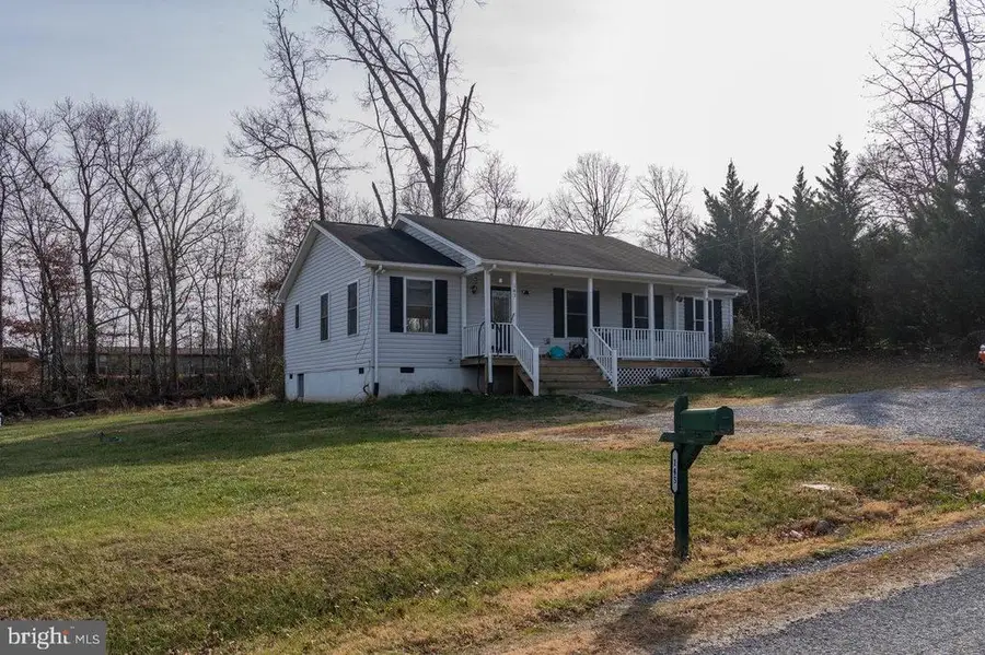 145 Hickory Dr, Luray, VA 22835 - #2