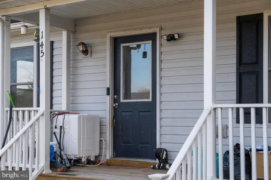 145 Hickory Dr, Luray, VA 22835 - #3
